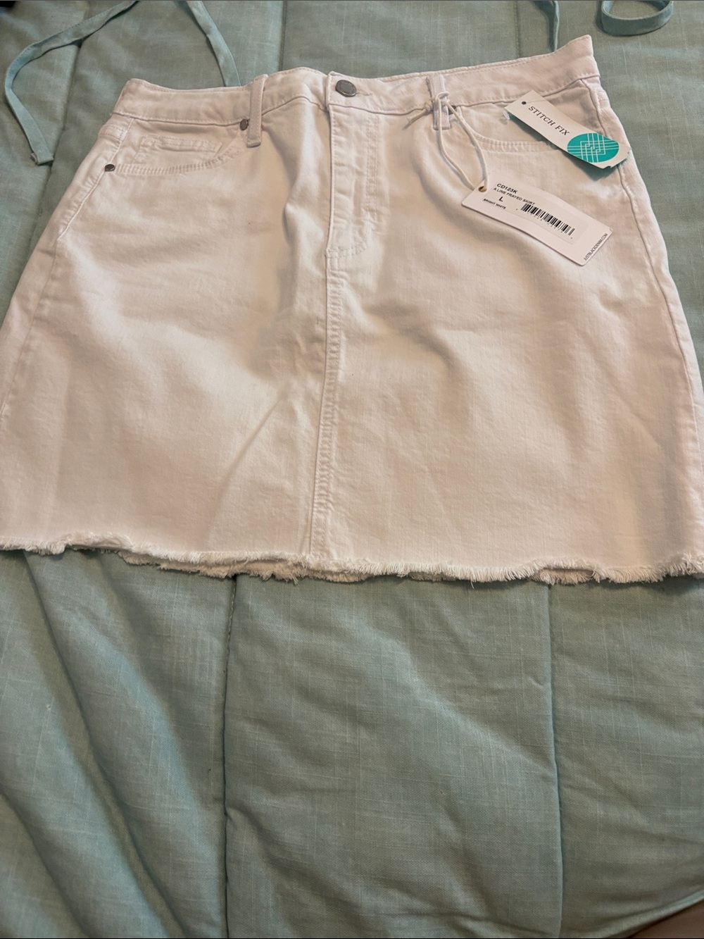 Just black Tatiana White Denim Mini Skirt 32” x 17”